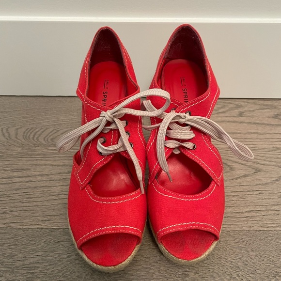 Call it Spring Sneaker Style Wedge - Picture 2 of 6